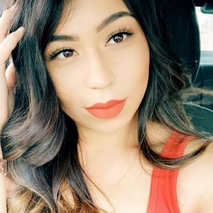 Meet your Posher, Jazmine